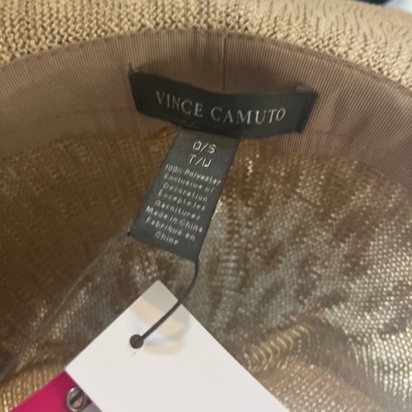 Vince Camuto polyester rim hat NWT: adjustable.4” rim - Picture 5 of 9